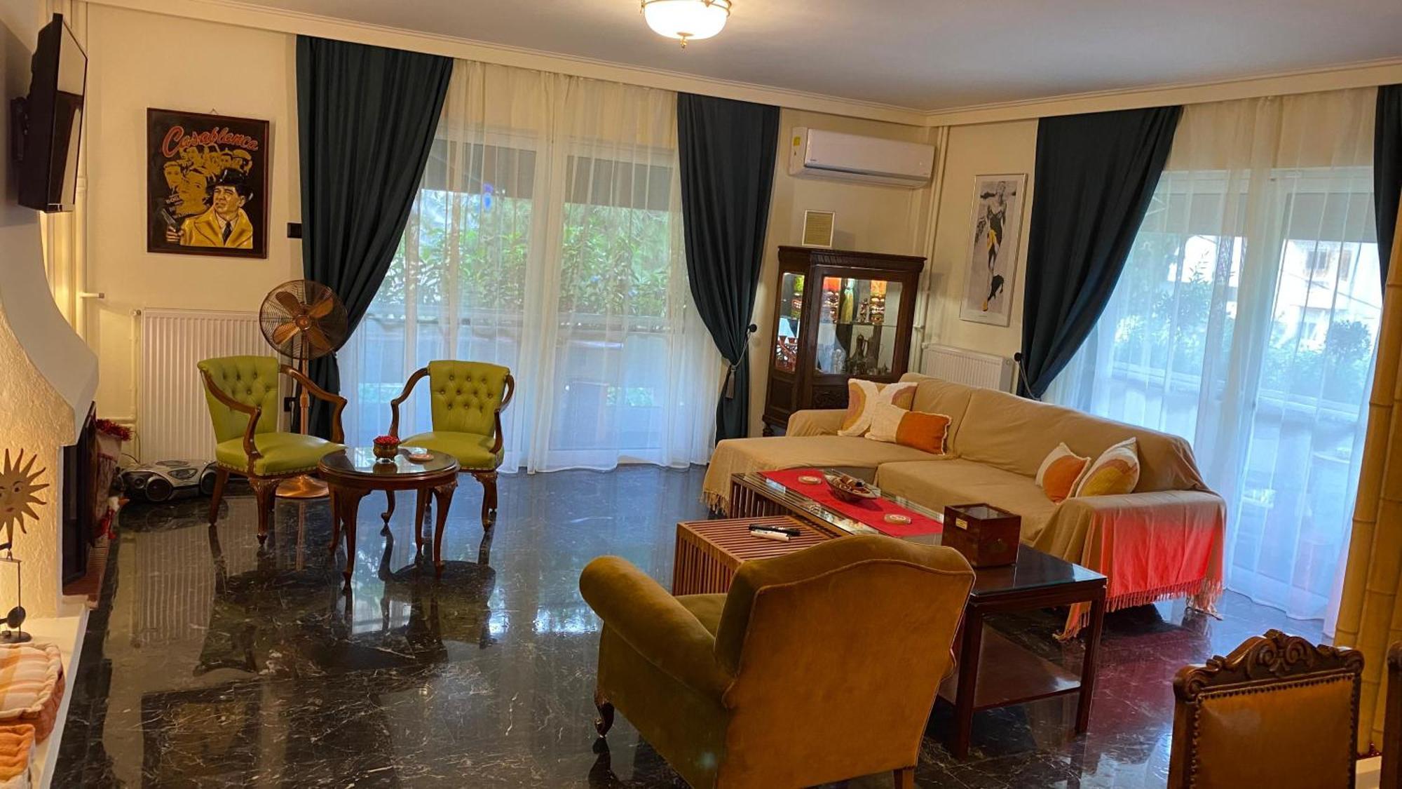 Appartement Sarakin'S Mansion Luxury Retreat à Athènes Extérieur photo